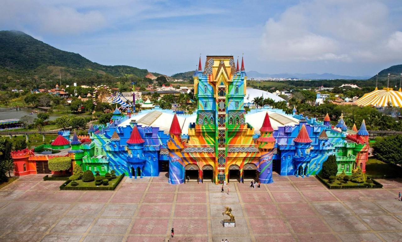 150M Da Praia Em Um Fantastico Edificio Em Balneario Picarras Piçarras Exterior foto