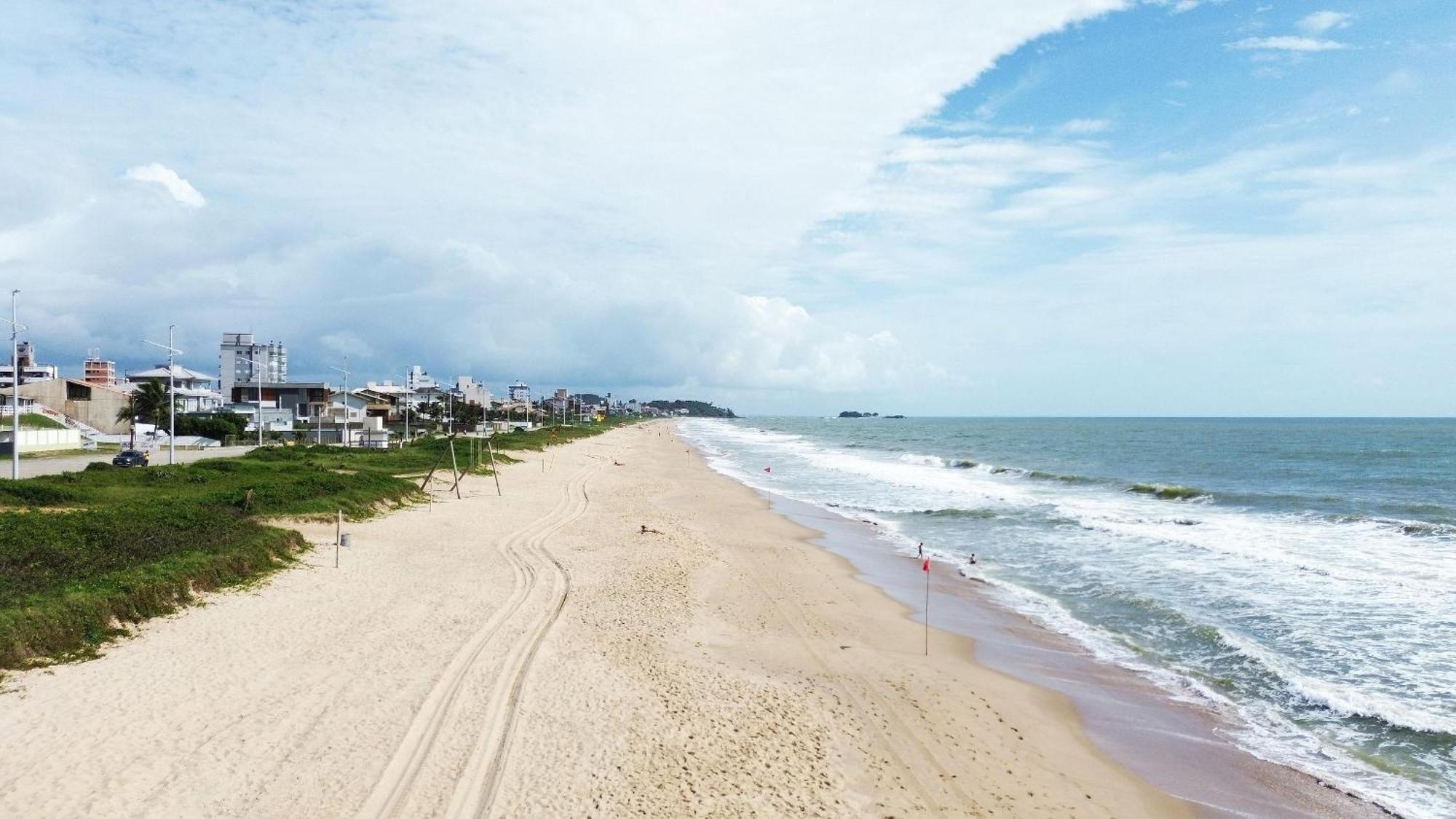 150M Da Praia Em Um Fantastico Edificio Em Balneario Picarras Piçarras Exterior foto