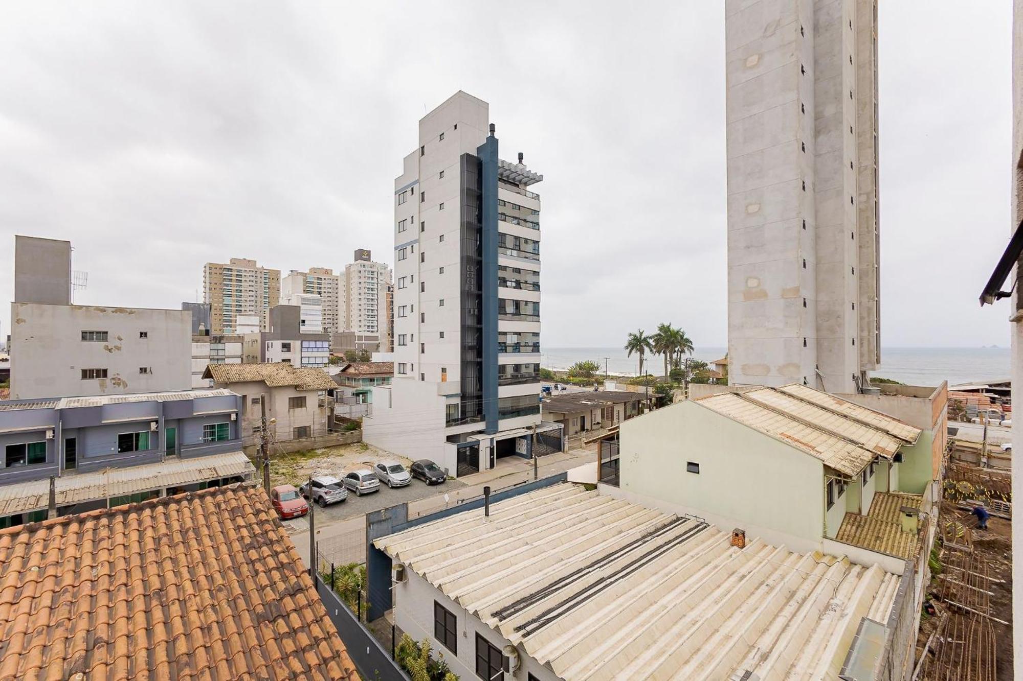 150M Da Praia Em Um Fantastico Edificio Em Balneario Picarras Piçarras Exterior foto